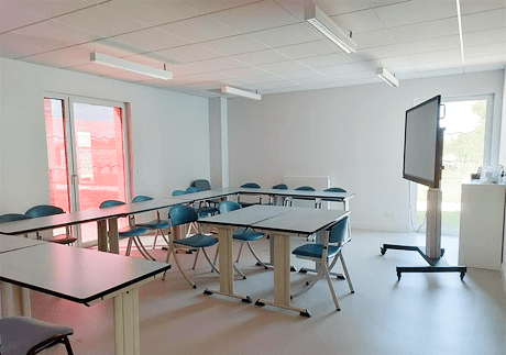 Centre Auxerre ifocop intérieur(cafétéria) 